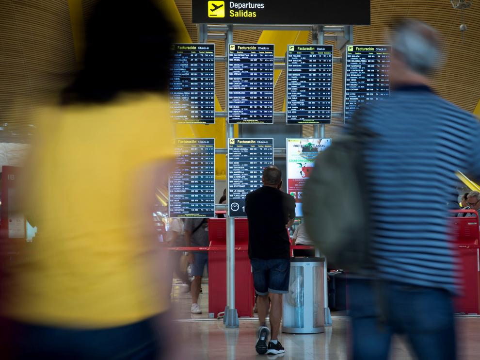 Jornada de huelga este domingo en el aeropuerto de Madrid.
