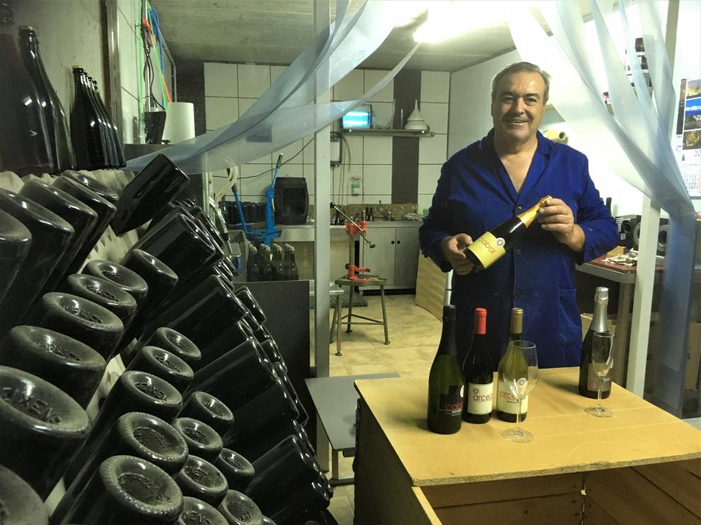 Ángel Arcega, propietario de Bodegas Cabal