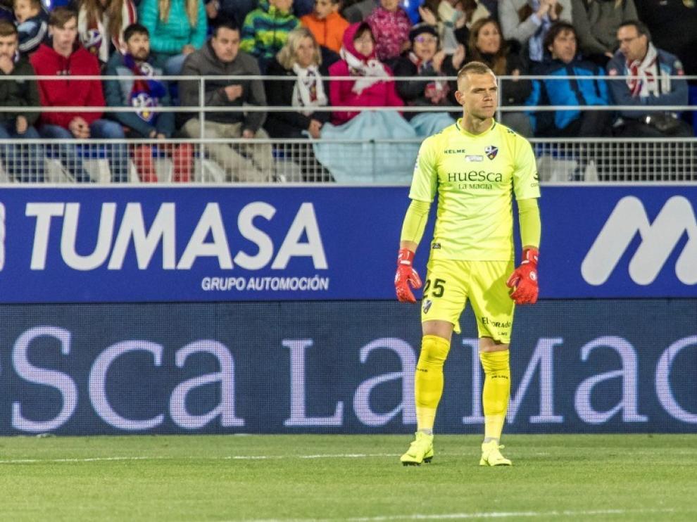Jovanovic, con la camiseta de la SD Huesca.