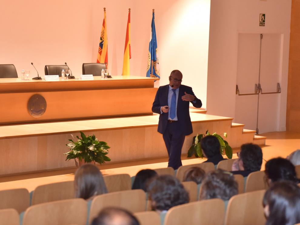 El director de la Agencia de Investigación, el altoaragonés Enrique Playán en la inauguración