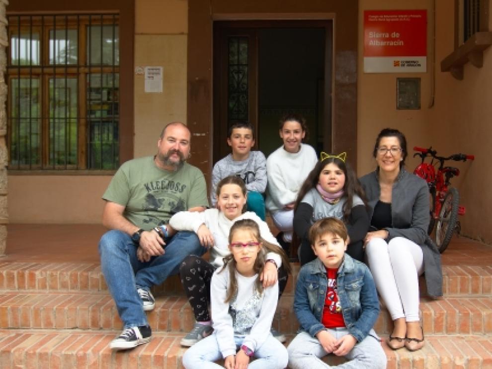 Curso del año pasado ante el colegio de Tramacastilla (Teruel).