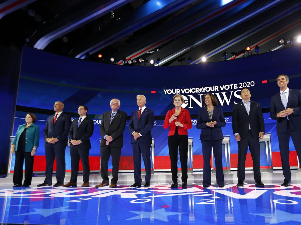 Diez candidatos demócratas debatieron en Houston