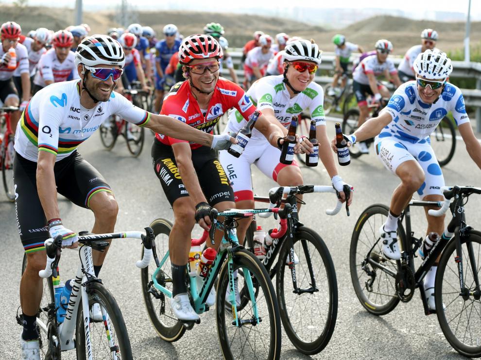 Brindis de los mejores en la Vuelta.