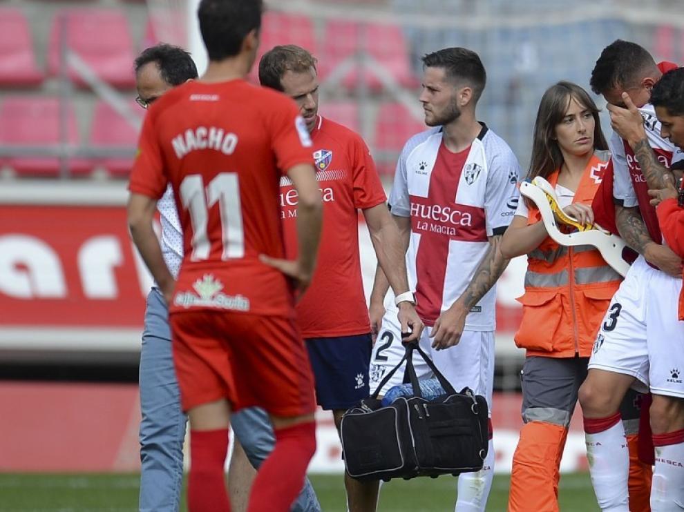 Dani Raba, retirado del campo tras lesionarse el pasado sábado en Soria.