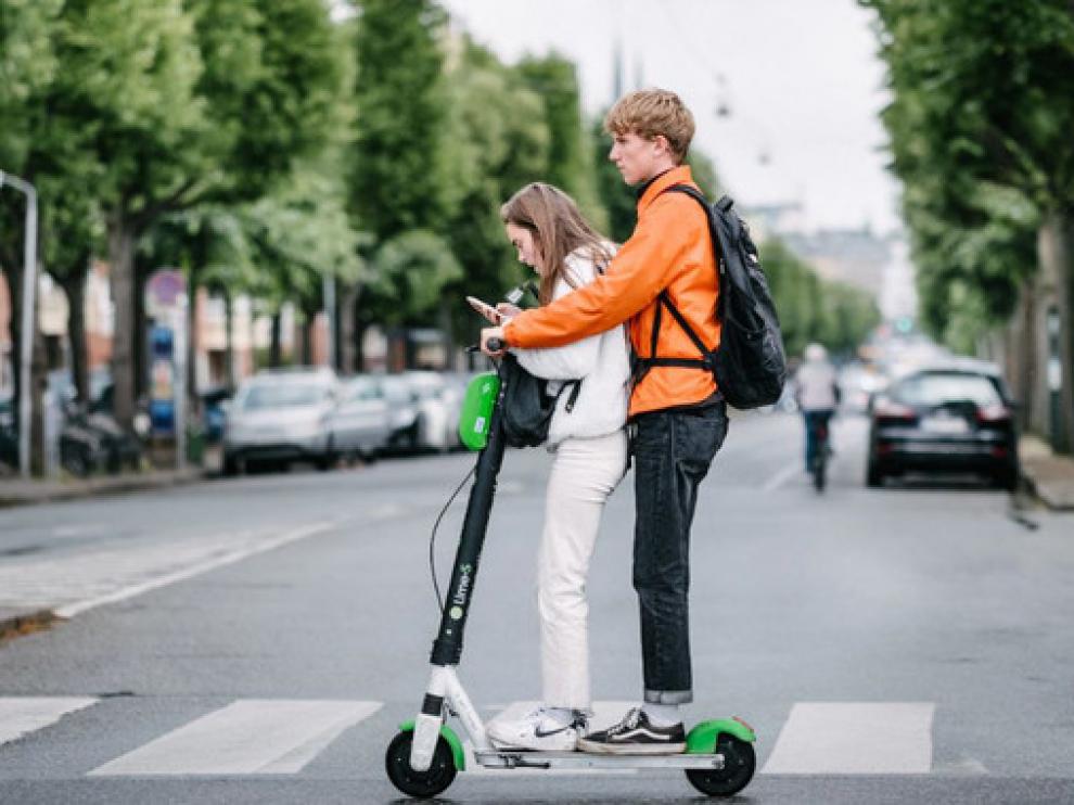 Ya se han registrado los primeros accidentes fatales asociados al uso del patinete eléctrico.
