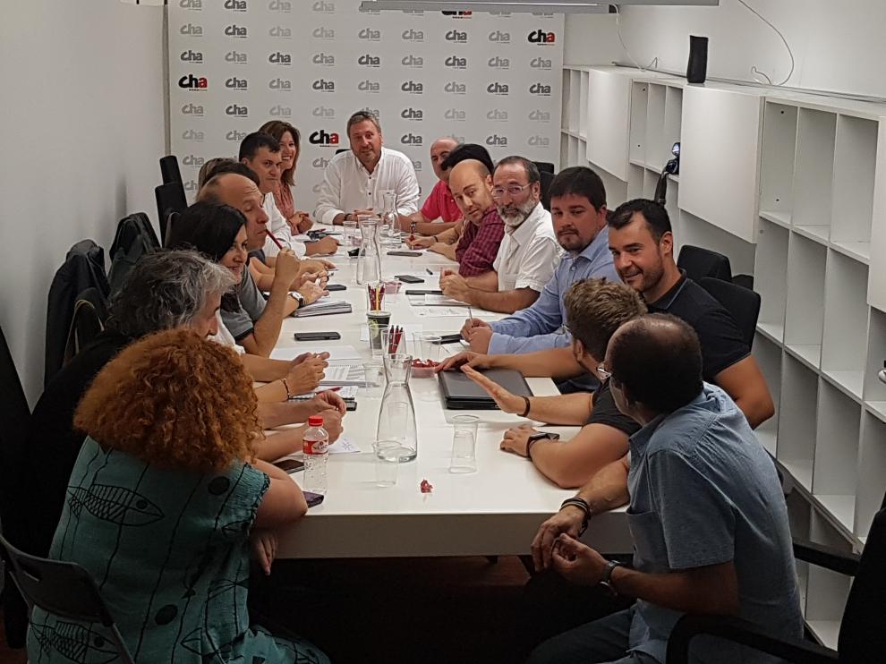 Reunión de la ejecutiva de CHA celebrada este lunes en Zaragoza