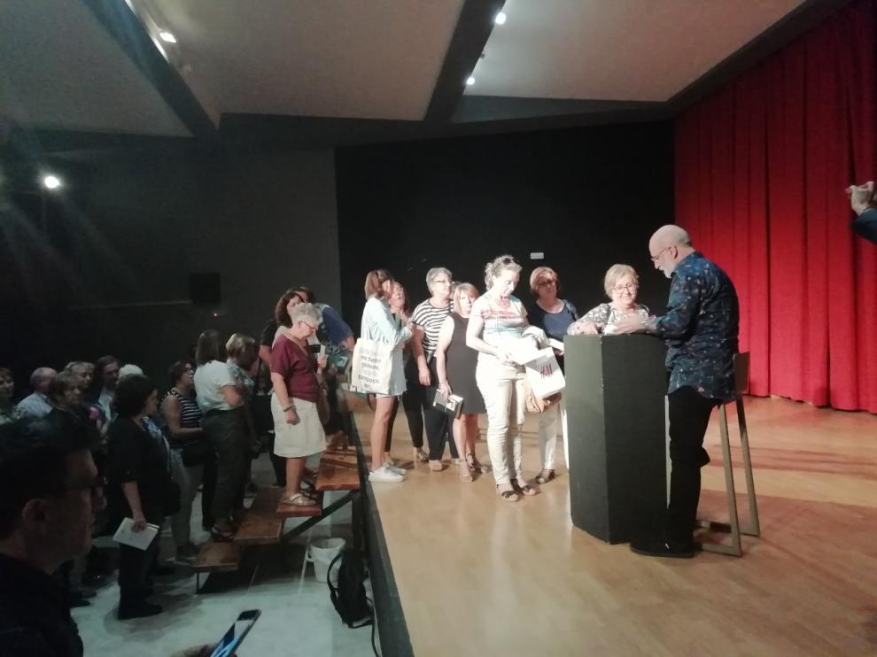 Fernando Aramburu, durante el encuentro con los lectores en Fuentes de Ebro.