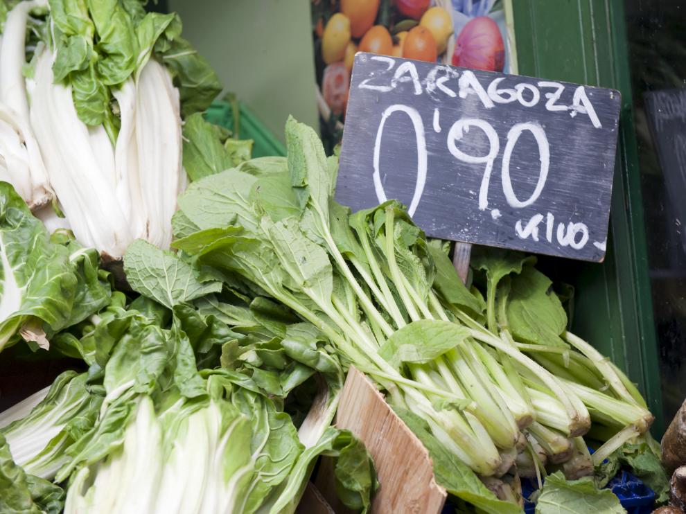 Reportaje de la subida del precio de la verdura en los mercados a causa de las recientes heladas. Mercado Central / 17-02-2012 / Foto: Maite Santonja