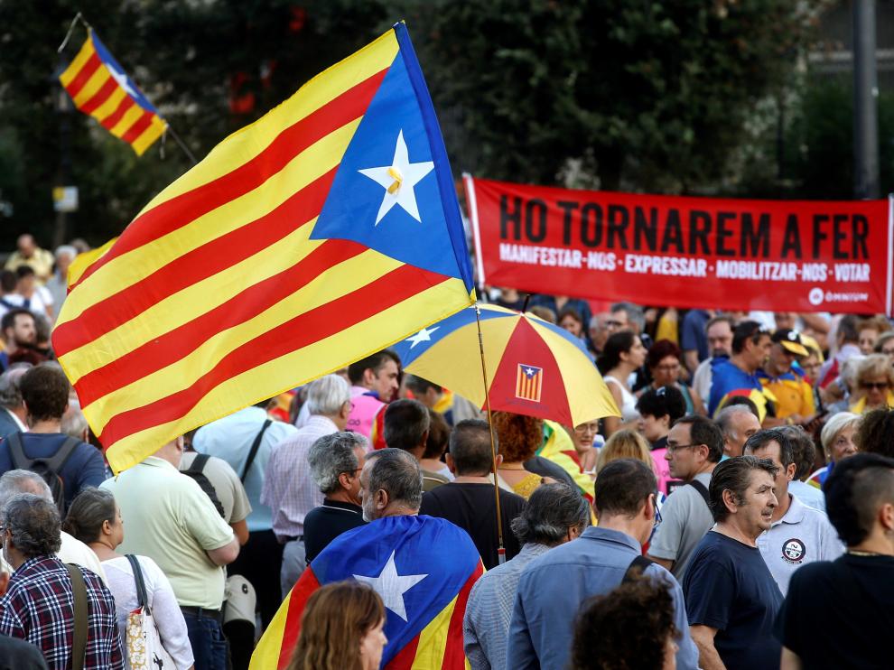 Manifestación en Barcelona encabezada por la ANC.