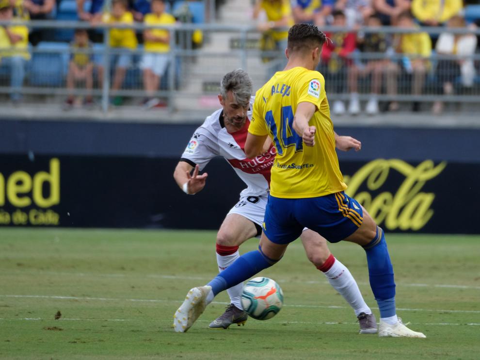 Partido de la SD Huesca contra el Cádiz.