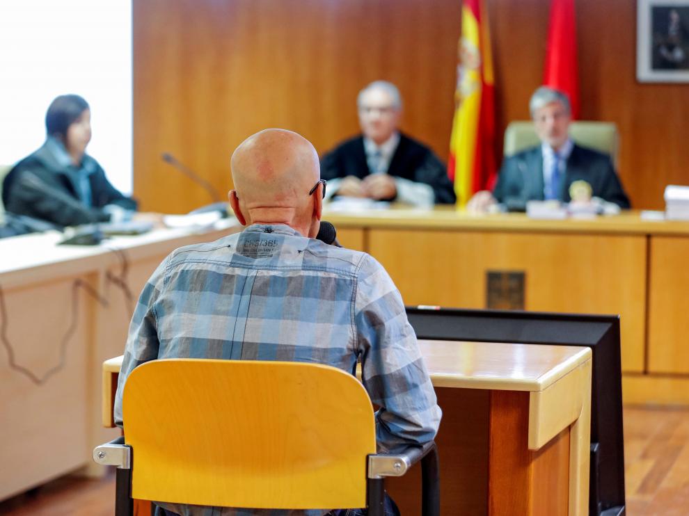 Pedro Luis Gallego, el violador del ascensor, durante el juicio
