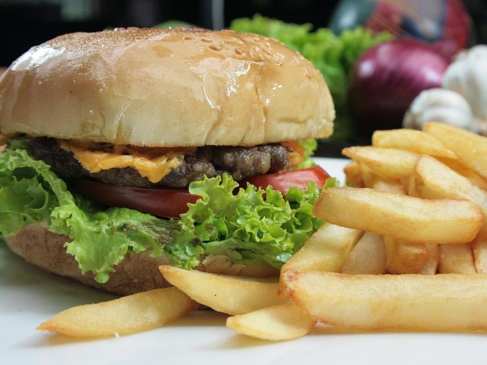 El anuncio de una hamburguesa ha provocado la polémica en Bélgica.