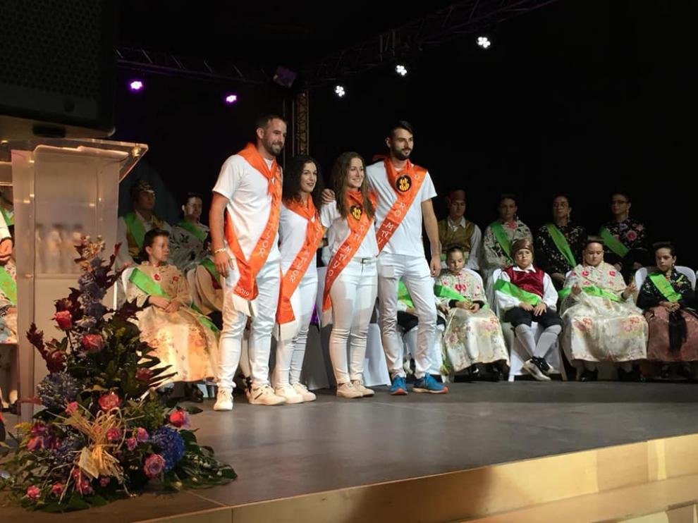 Presentación de los fragatinos y fragatinas y de los peñeros mayores de estas fiestas.