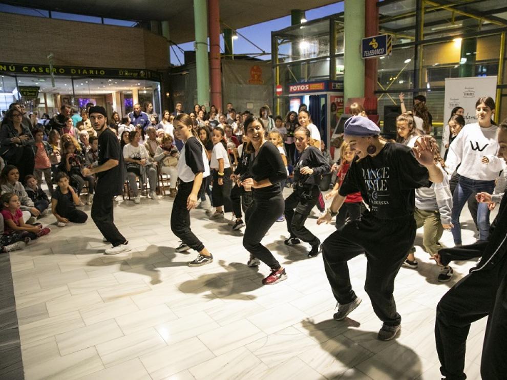 Dance & Style en Los Porches.