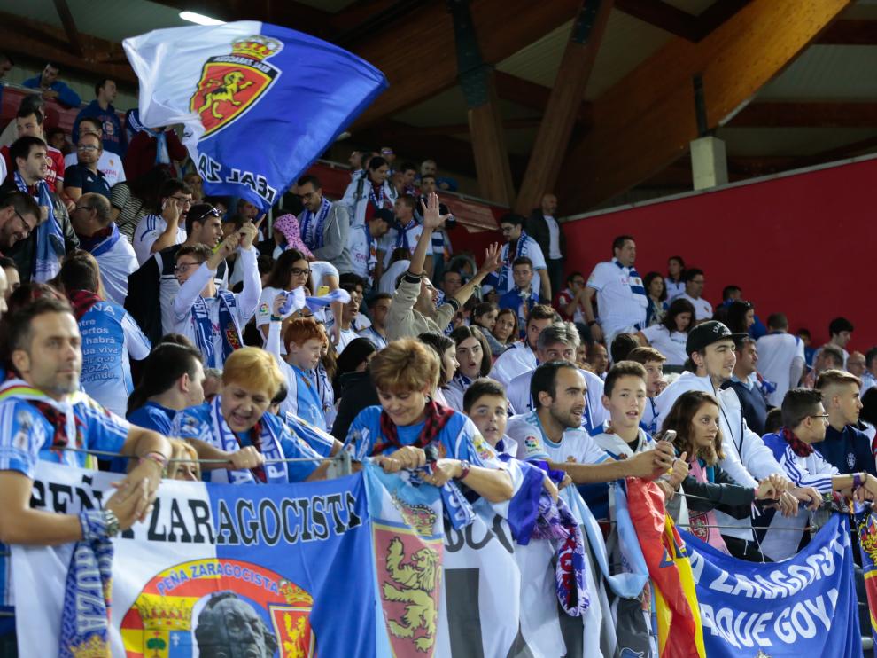 La afición del Zaragoza, el año pasado en Los Pajaritos.