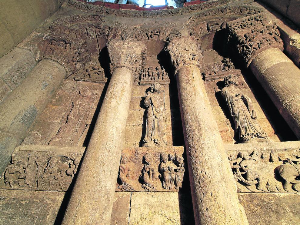 Interior de la parte conservada del ábside de la catedral de la Seo de Zaragoza, vestigio del primitivo templo romano.