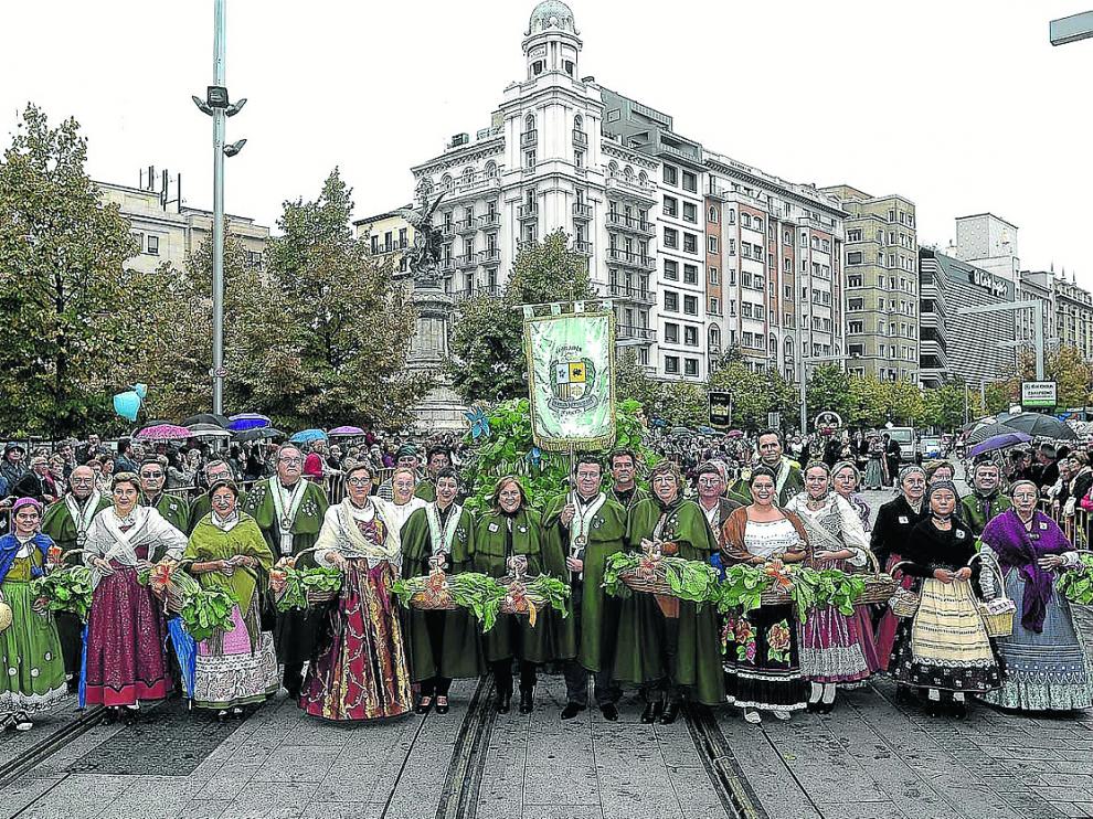 OFRENDA DE FRUTOS. BORRAJA CRESPILLO
