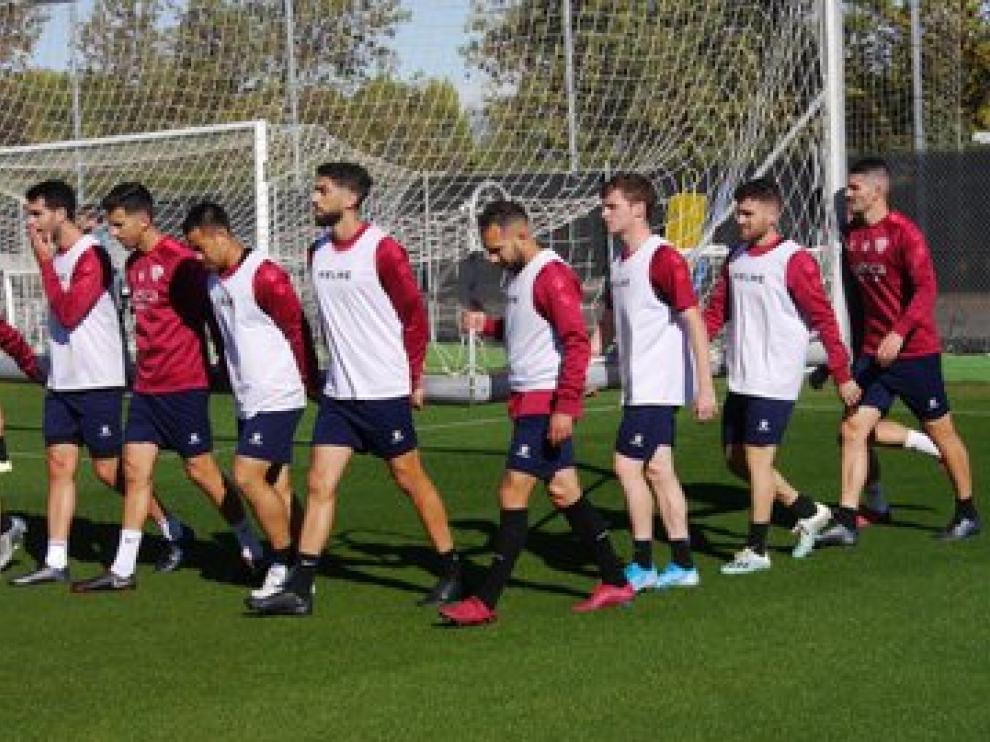 Ferreiro, en el centro, durante el entrenamiento de este martes.