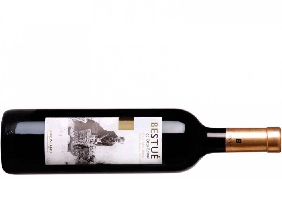 Botella de Otto Bestué Finca Santa Sabina.