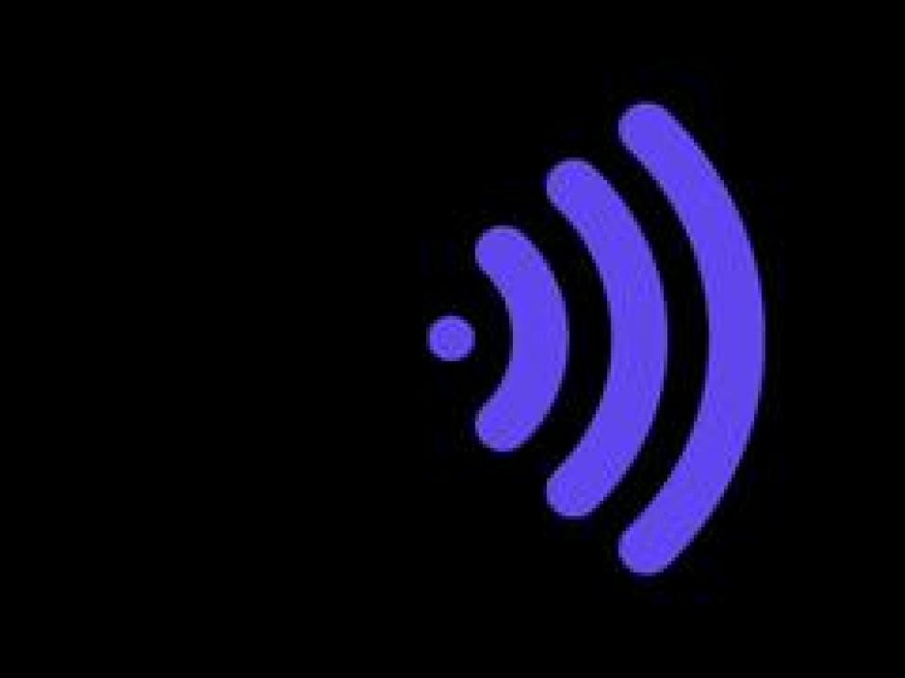 A veces no se recibe bien la señal del wifi. Puede ser por motivos de la conexión o que no realizamos un buen uso del dispositivo. Instalarlo en la zona central de la casa o colocar un lata a modo de parabólica son algunos de los trucos infalibles para mejorar la navegación por internet.