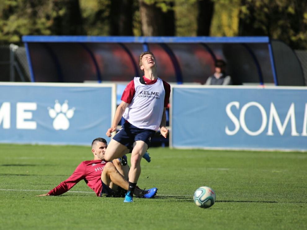 Sergio Gómez da el susto en el entrenamiento de la SD Huesca