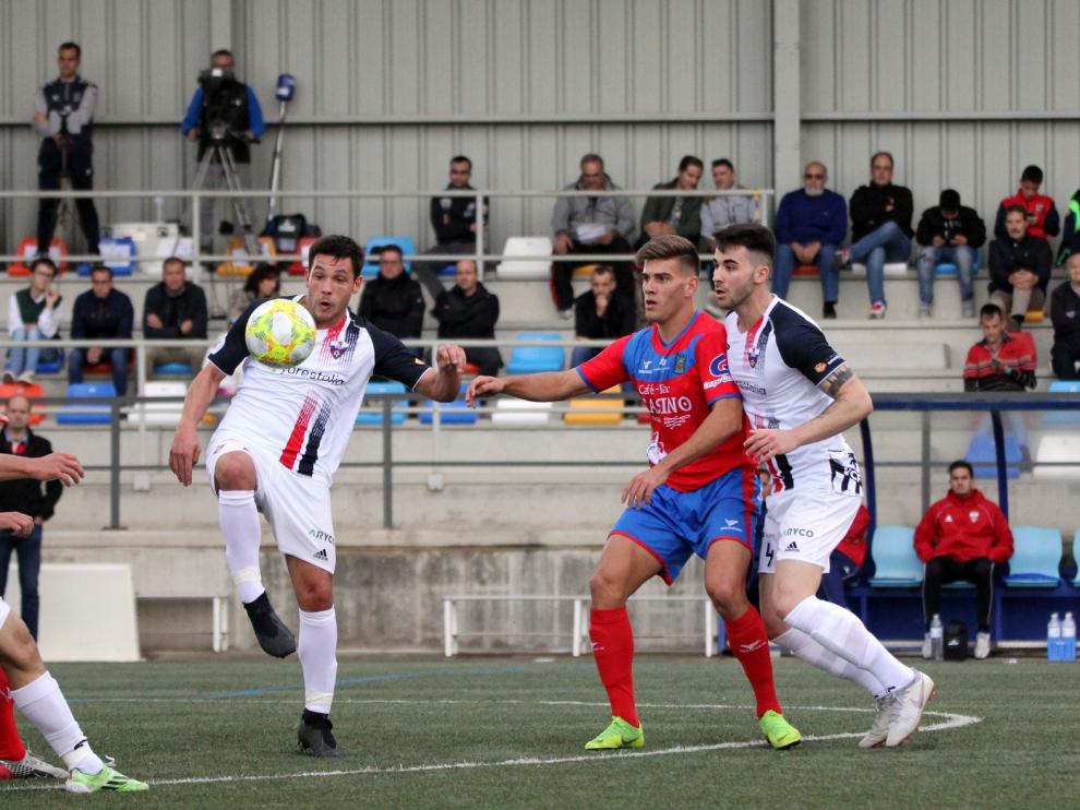 Fútbol. Tercera División- Tarazona vs. Villanueva.