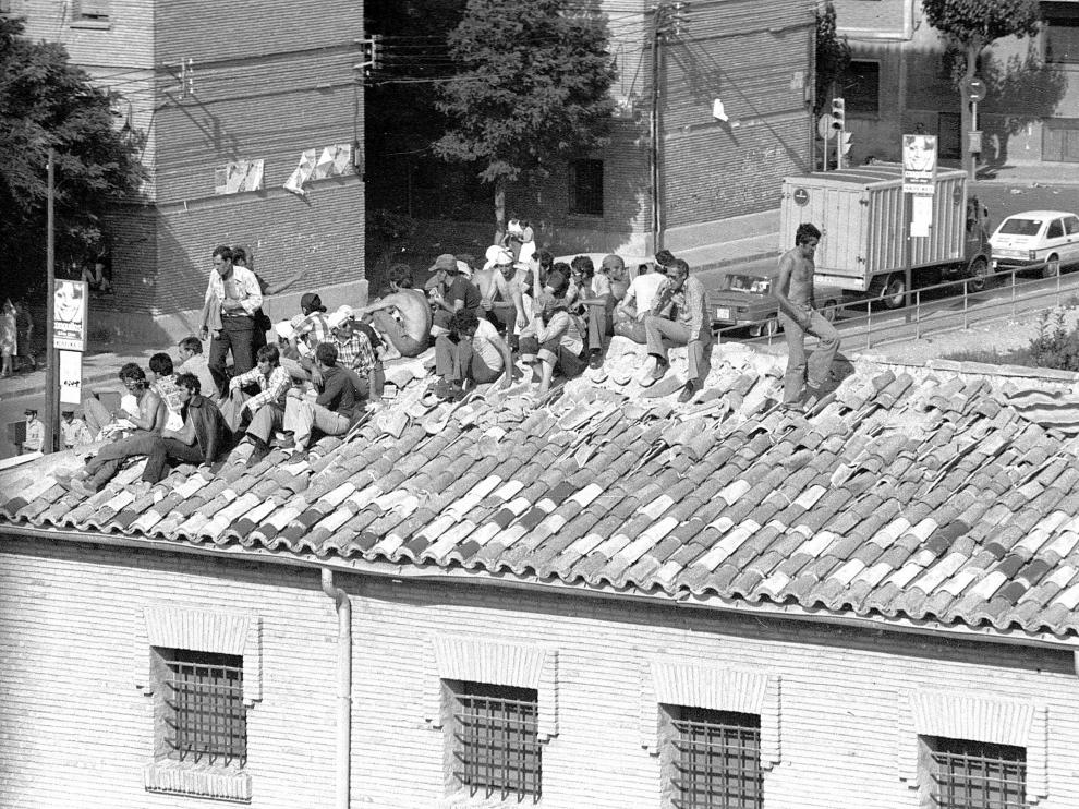 Foto de archivo del motín de los presos de Torrero el 30 de enero de 1978.