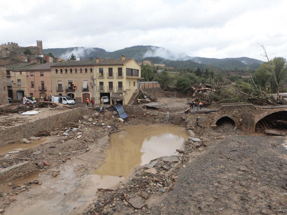 Aspecto de la población tarraconense de Montblanc (Tarragona), gravemente afectada por las lluvias.