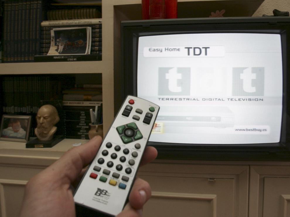 Resintonización de una televisión.