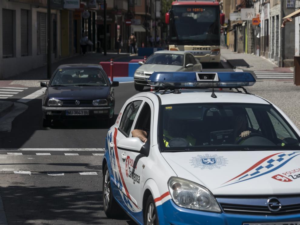 Un coche de la Policía Local de Zaragoza.