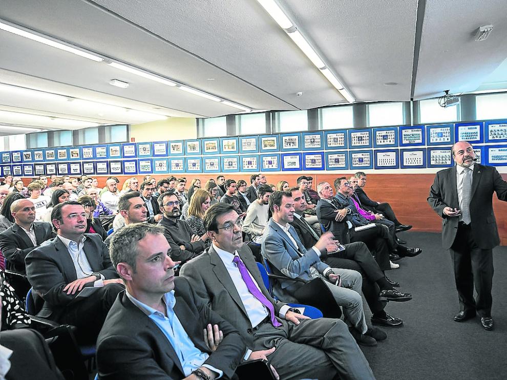 Enrique Garay, director general de Supermercados Alcampo, durante una ponencia en ESIC
