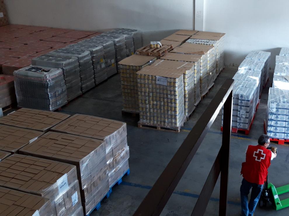 Cruz Roja distribuye 325.409 kilos de alimentos en la provincia de Zaragoza.