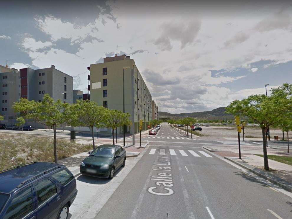 Uno de los detenidos por alcoholemias se vio implicado en un accidente de tráfico tras chocar con otro turismo en el barrio de Valdespartera.