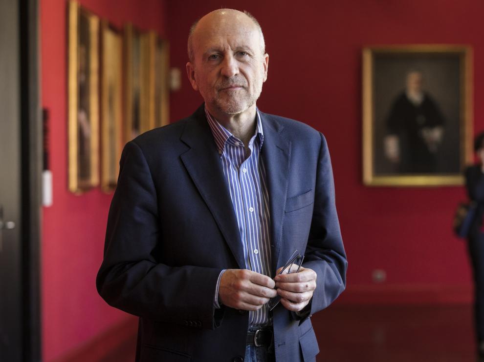 Manuel Villoria, catedrático de Ciencia Política, en el congreso del Observatorio de Contratación Pública en Zaragoza