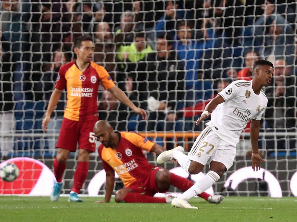 Rodrygo celebra un gol en el partido entre el Real Madrid y el Galatasaray de la Champions Leagu