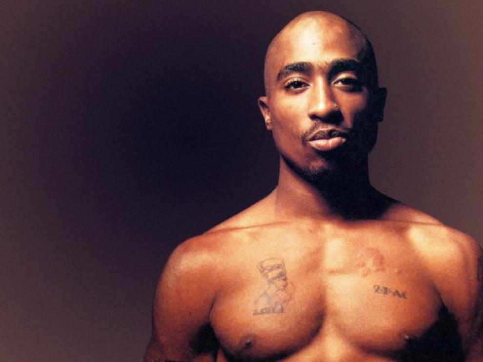 Tupac Shakur, fallecido de un tiro en 1996.
