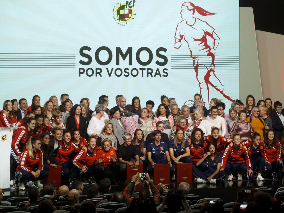 Homenaje, este miércoles, de la Federación Española de Fútbol a las jugadoras que han hecho historia en el fútbol femenino.