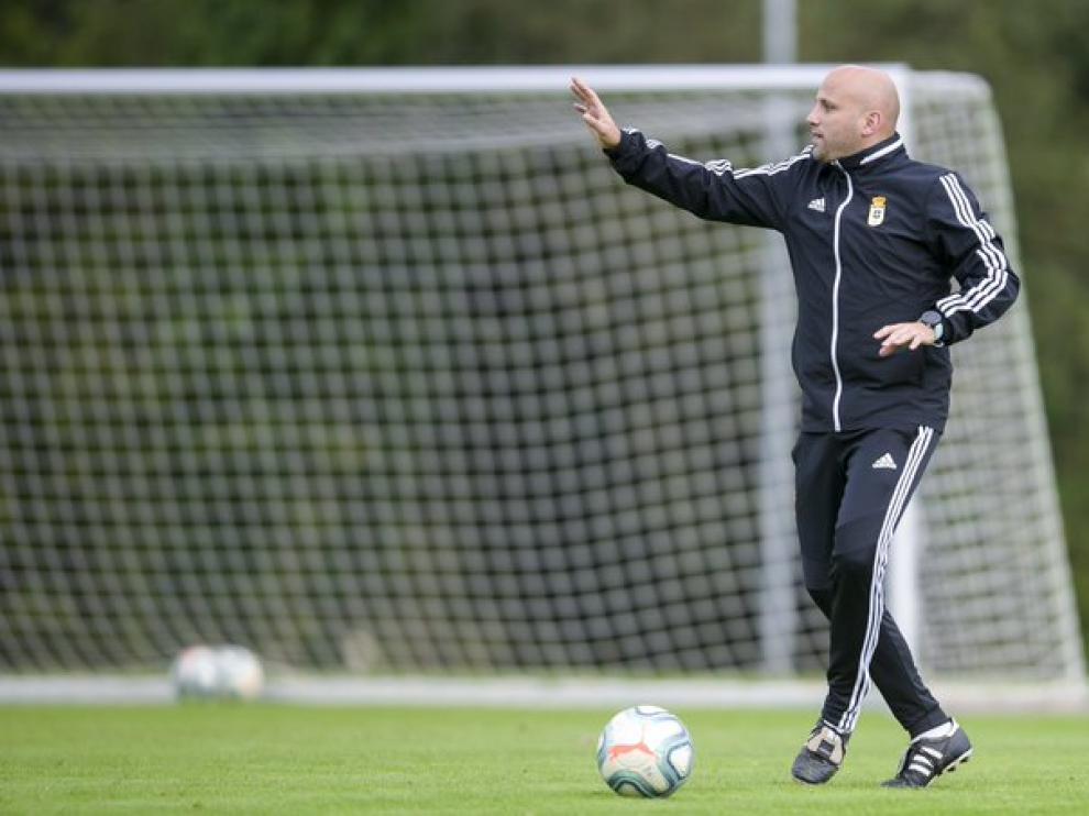 Javier Rozada, entrenador del Real Oviedo.