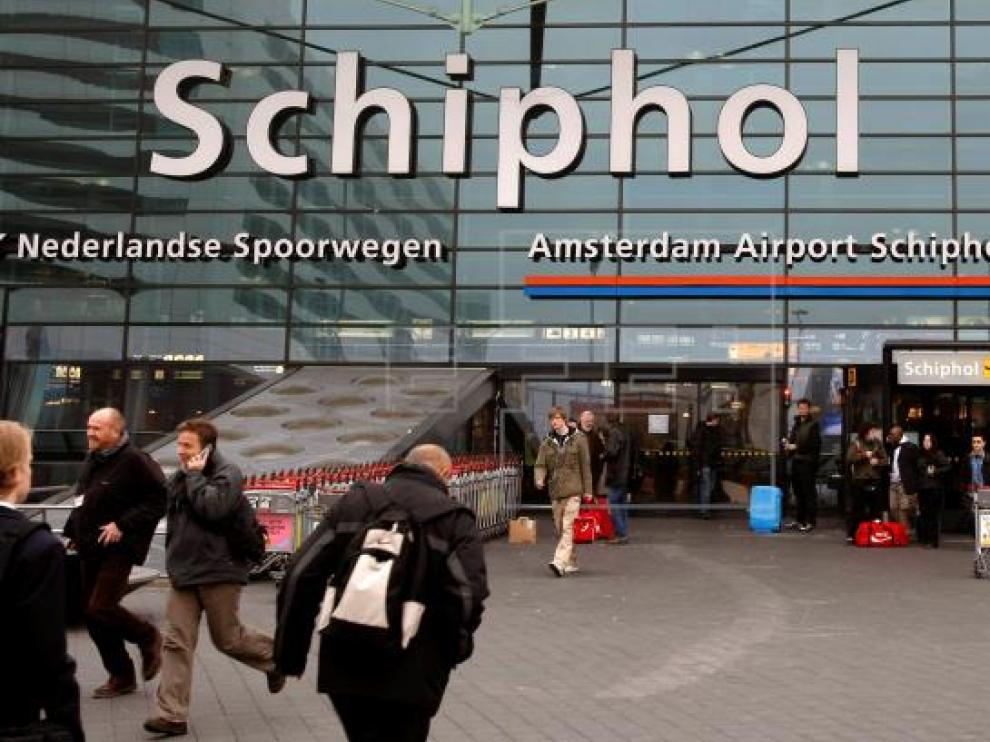Imagen de archivo del aeropuerto Schiphol en Amsterdam (Holanda).
