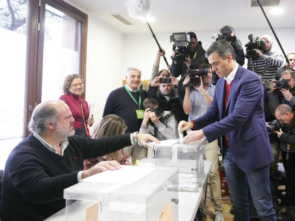 Pedro Sánchez ha votado a primera hora de la mañana.