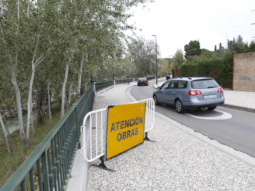 El tráfico en el paseo de los Infantes de España de Zaragoza se corta un mes desde este martes por obras.