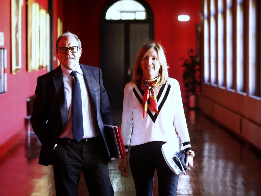 La Universidad de Zaragoza reduce a 50 sus departamentos.