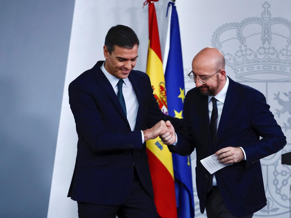 Pedro Sánchez y el presidente electo del Consejo Europeo, Charles Michel, se han reunido este jueves en La Moncloa