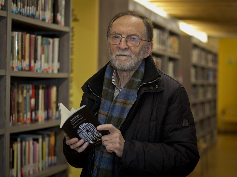 José Verón Gormaz presentó hace unos días su último poemario en Calatayud