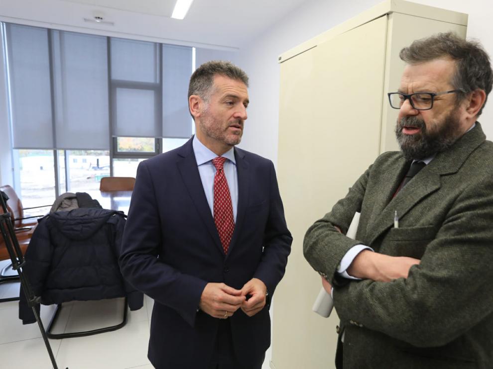 Bellido, junto al presidente de la Audiencia de Huesca