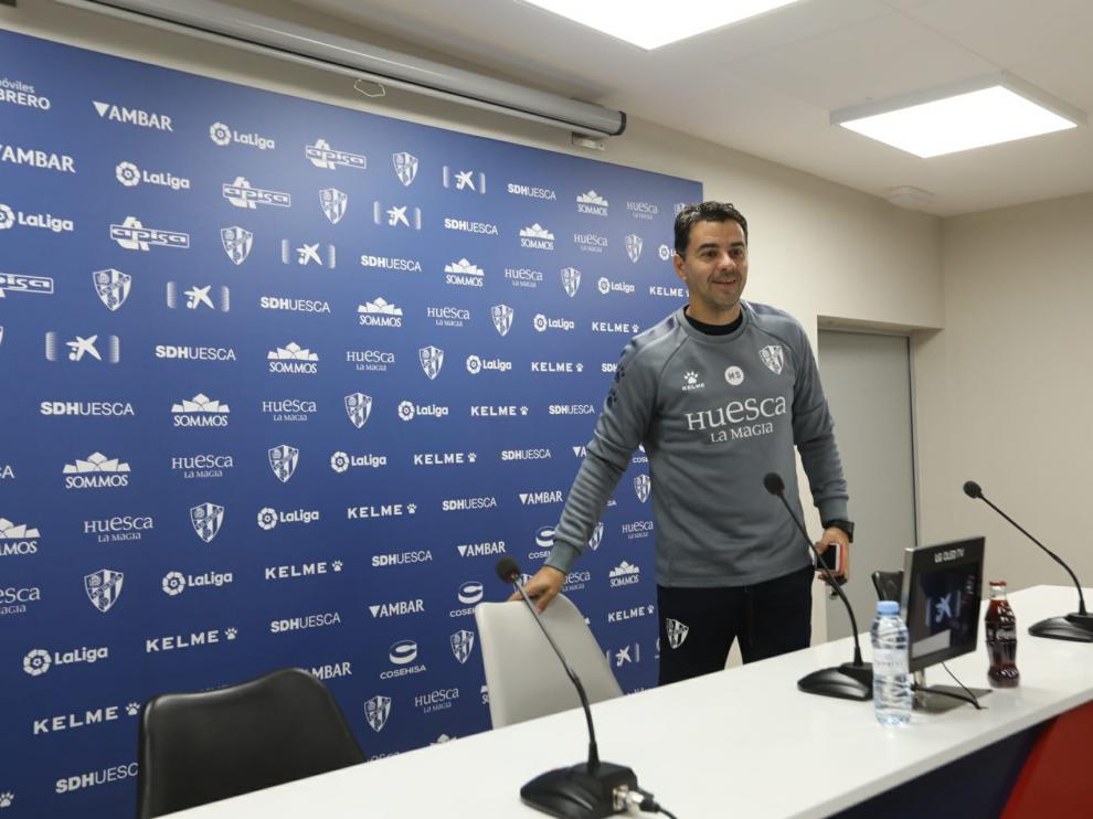 Míchel Sánchez, en la rueda de prensa previa al encuentro con la Ponferradina.