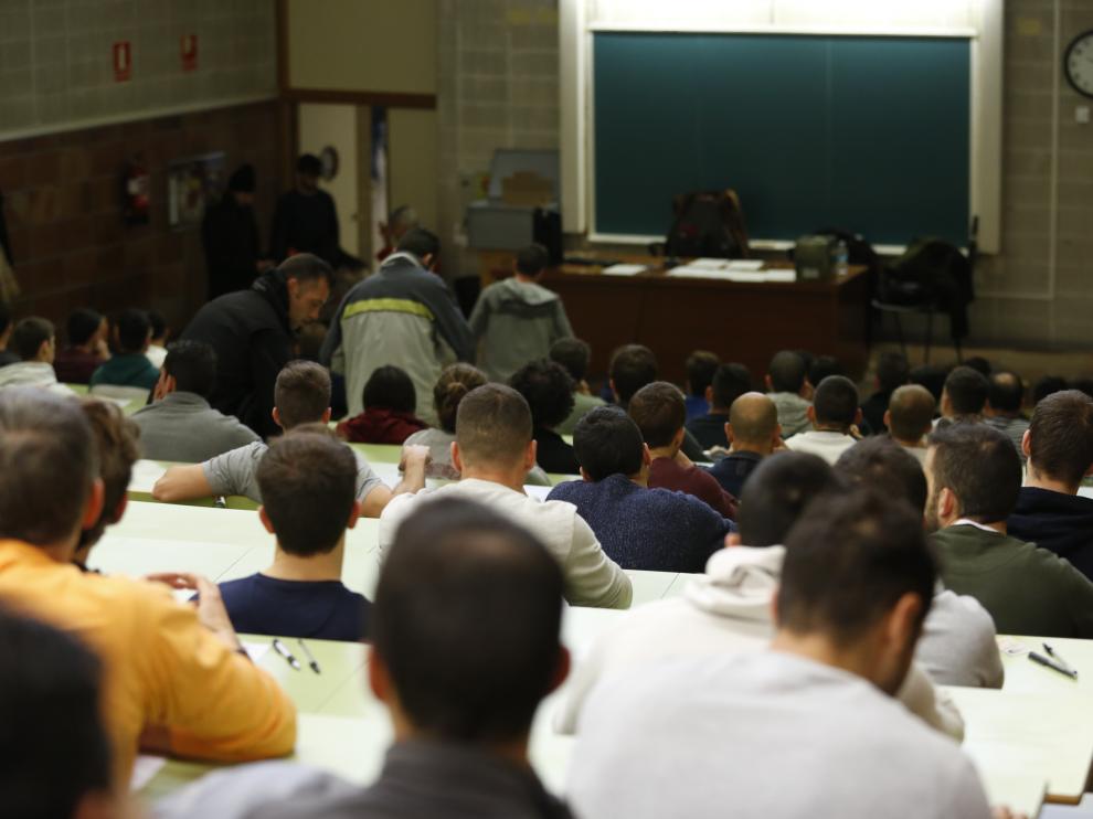 Oposiciones en Zaragoza para 62 plazas de bomberos, que atraen a 646 aspirantes