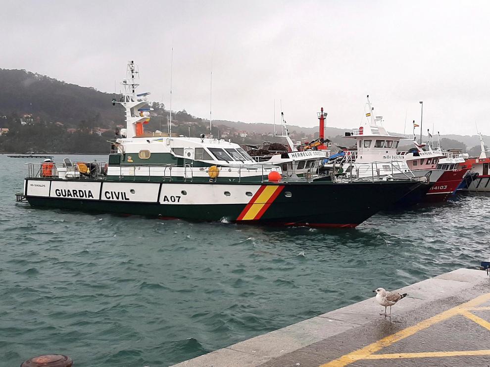 Vista general del puerto del Aldán, en el municipio pontevedrés de Cangas de Morrazo, en cuyo litoral la Guardia Civil ha interceptado el submarino.
