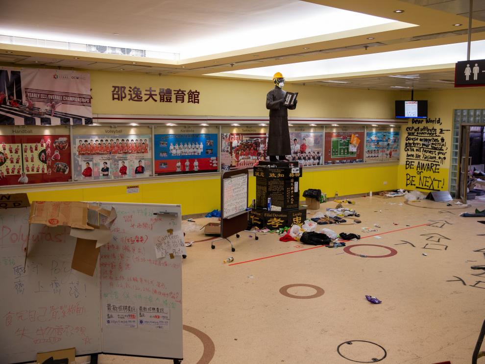 Una estancia de la universidad de Hong Kong, tras varios días de asedio.