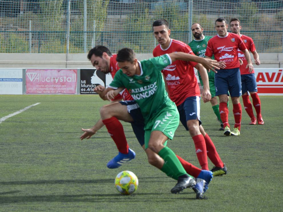 Fútbol. Tercera División- Cuarte vs. Fraga.